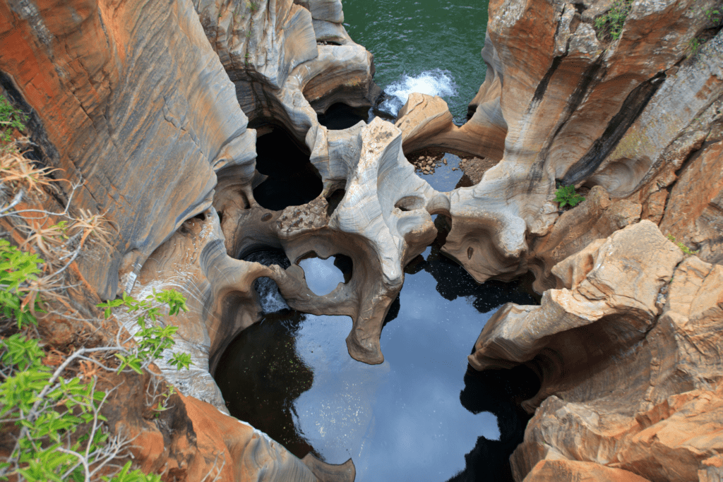 GIN-OTA-South-Africa-Bourkes Luck Potholes